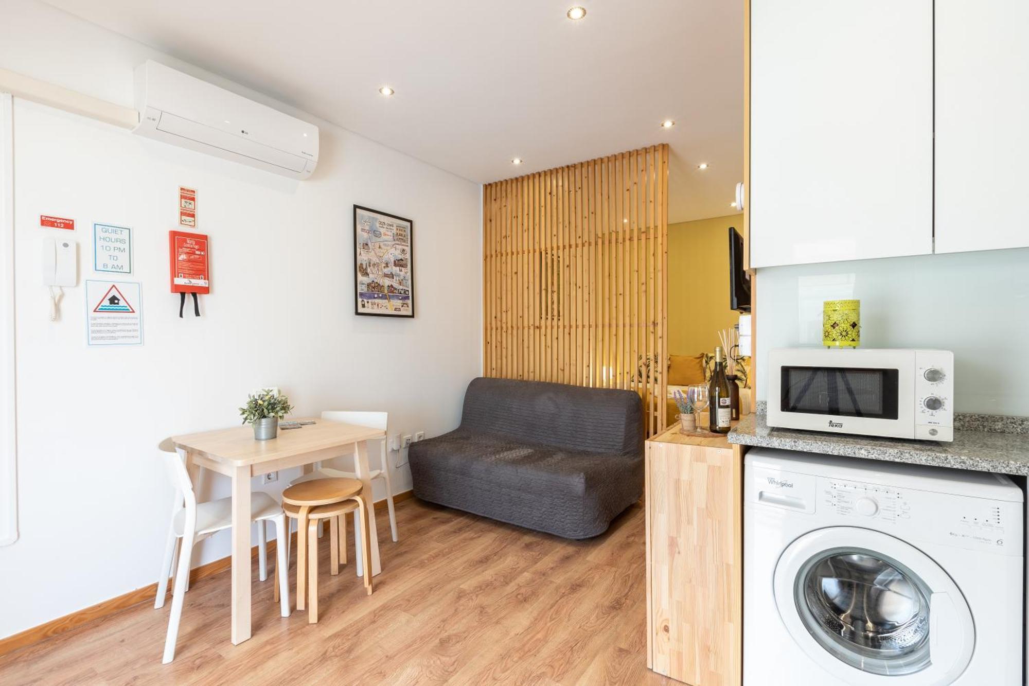 731 Costa Cabral Metro Residence Порто Стая снимка